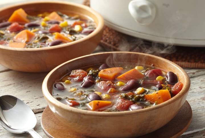 Slow Cooker Winter Vegetable Soup